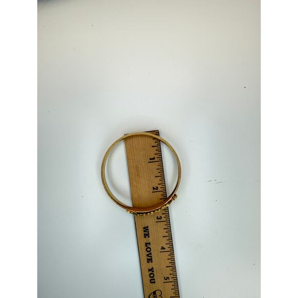 Goldtone unsigned bangle with peacock - Picture 2 of 2